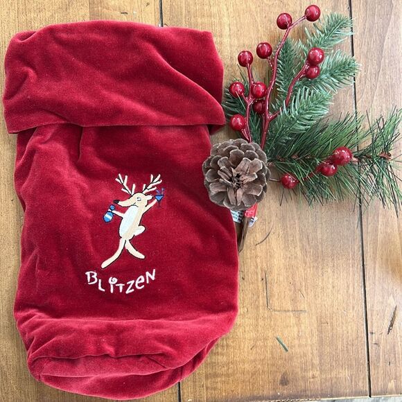 Pottery Barn Velvet Blitzen Christmas Reindeer Wine Gift Bag - Picture 4 of 9